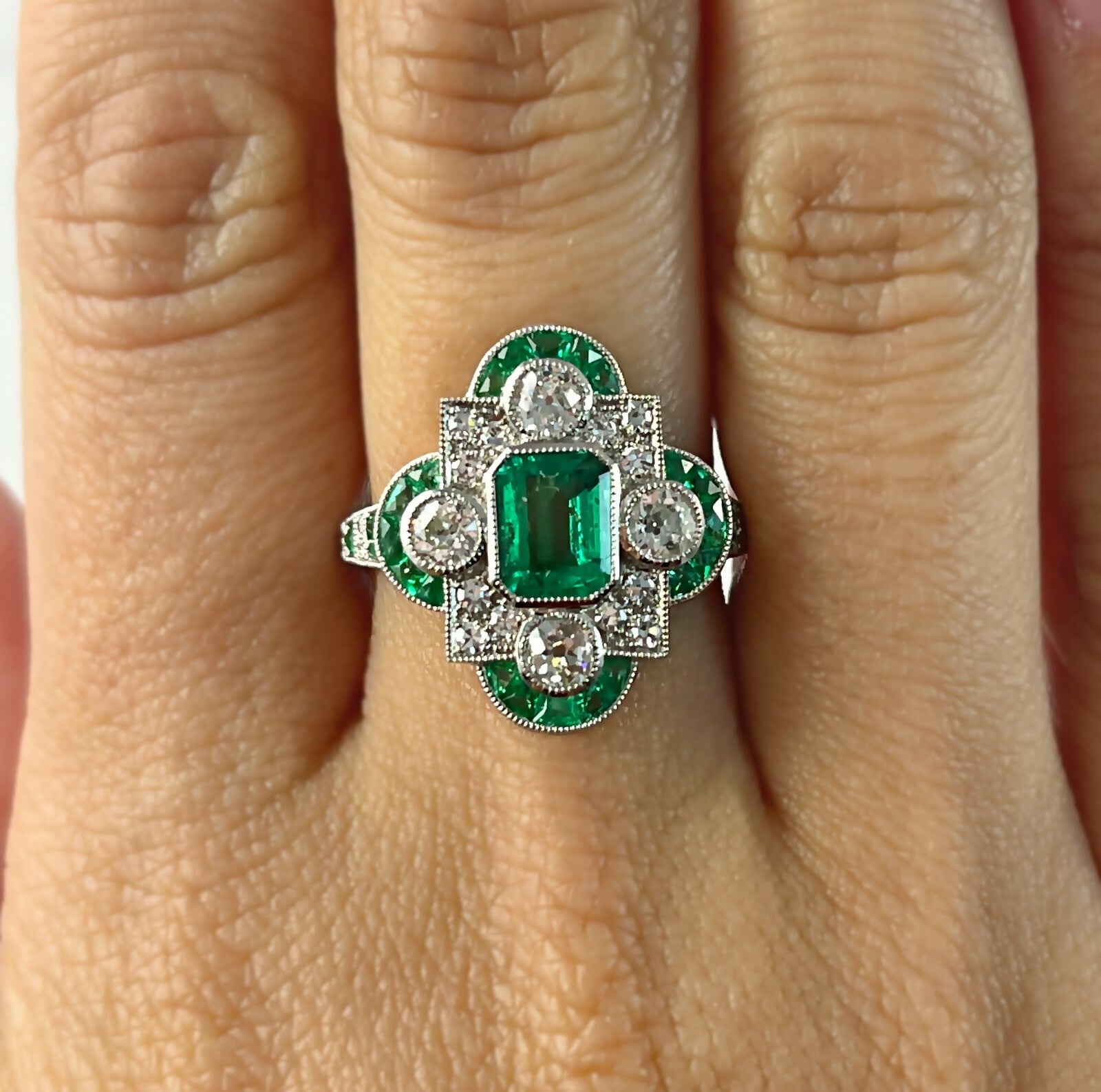Art Deco Diamond Emerald Platinum Ring Natural 2.08 CTW