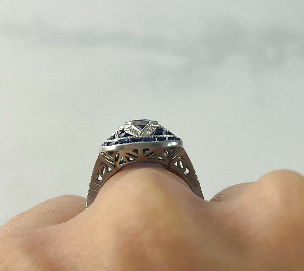 Art Deco Blue Sapphire Diamond Platinum Ring Natural Antique Finish 2.72 CTW