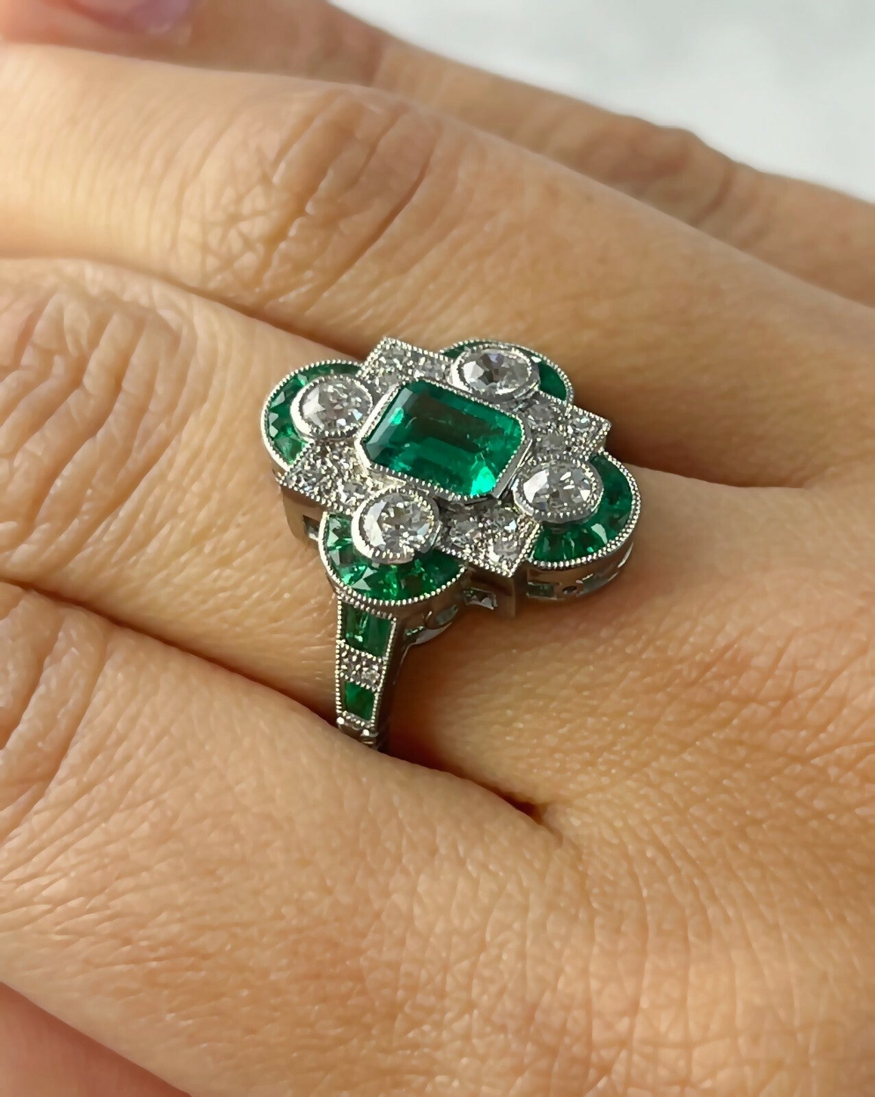 Art Deco Diamond Emerald Platinum Ring Natural 2.08 CTW