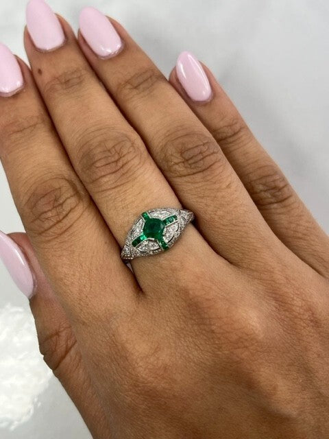 Diamond Emerald Platinum Ring Art Deco Natural Handmade Antique Style 0.92CTW