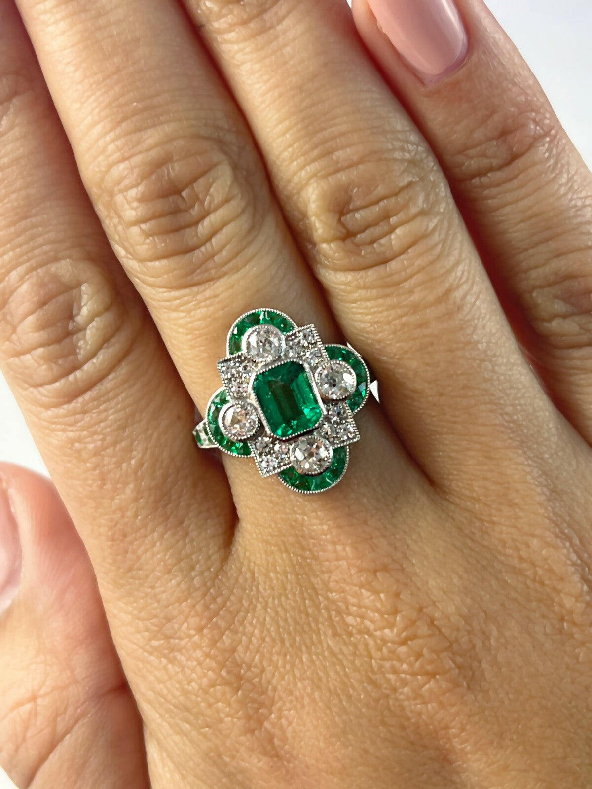 Art Deco Diamond Emerald Platinum Ring Natural 2.08 CTW