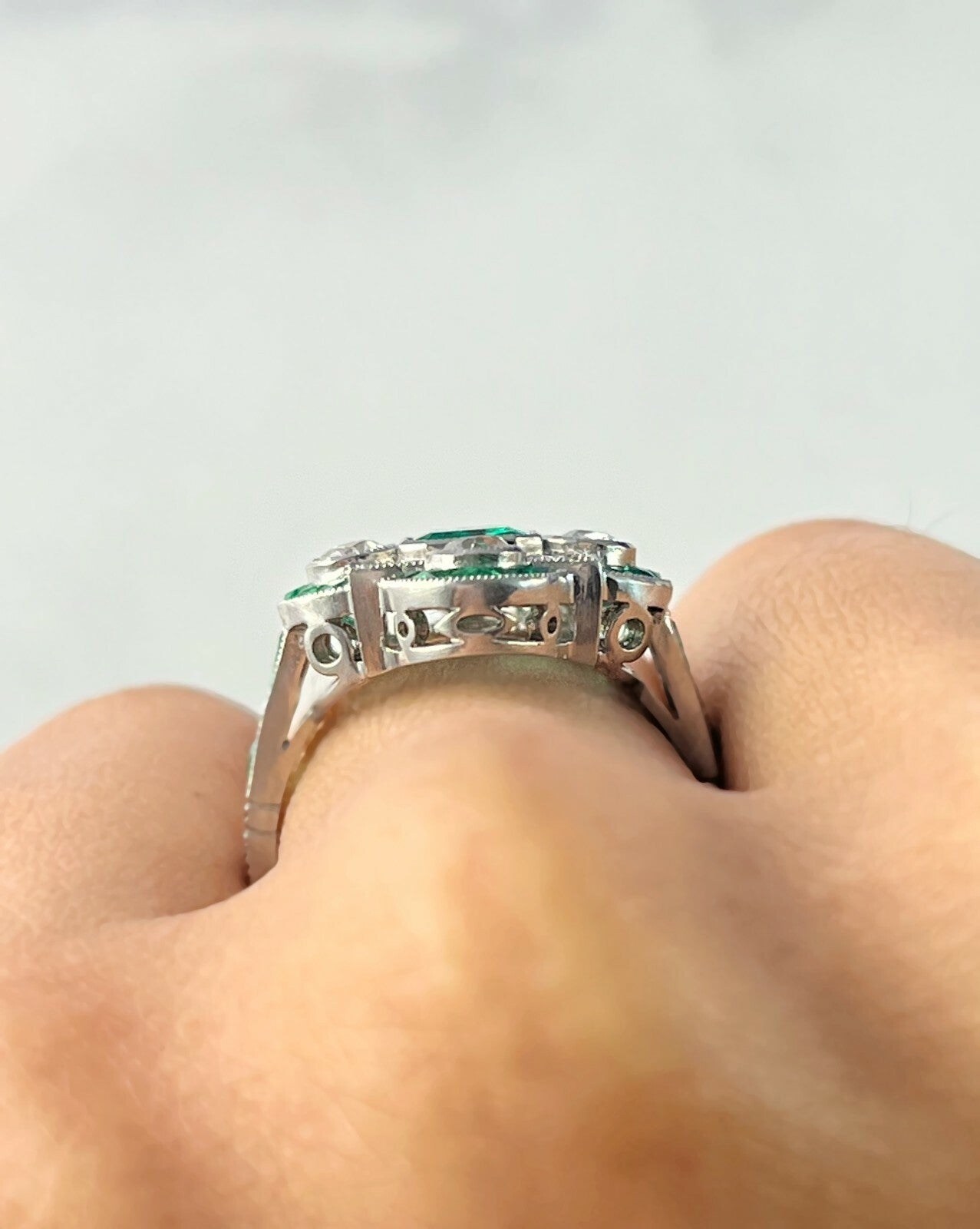 Art Deco Diamond Emerald Platinum Ring Natural 2.08 CTW