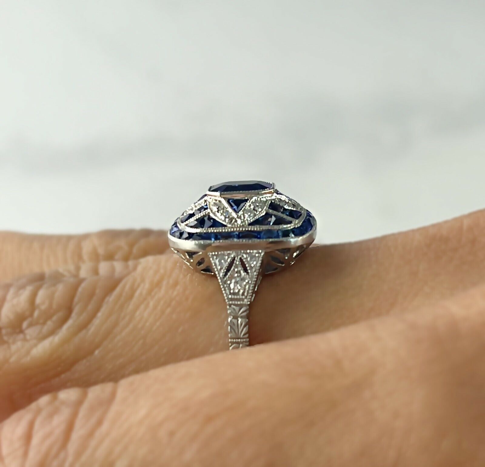 Art Deco Blue Sapphire Diamond Platinum Ring Natural Antique Finish 2.72 CTW